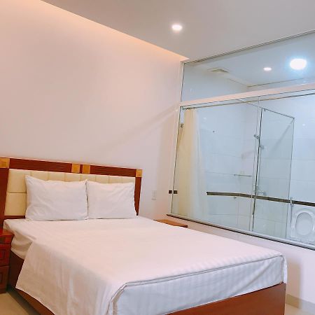 Hoang Ngoc Hotel Pleiku Esterno foto