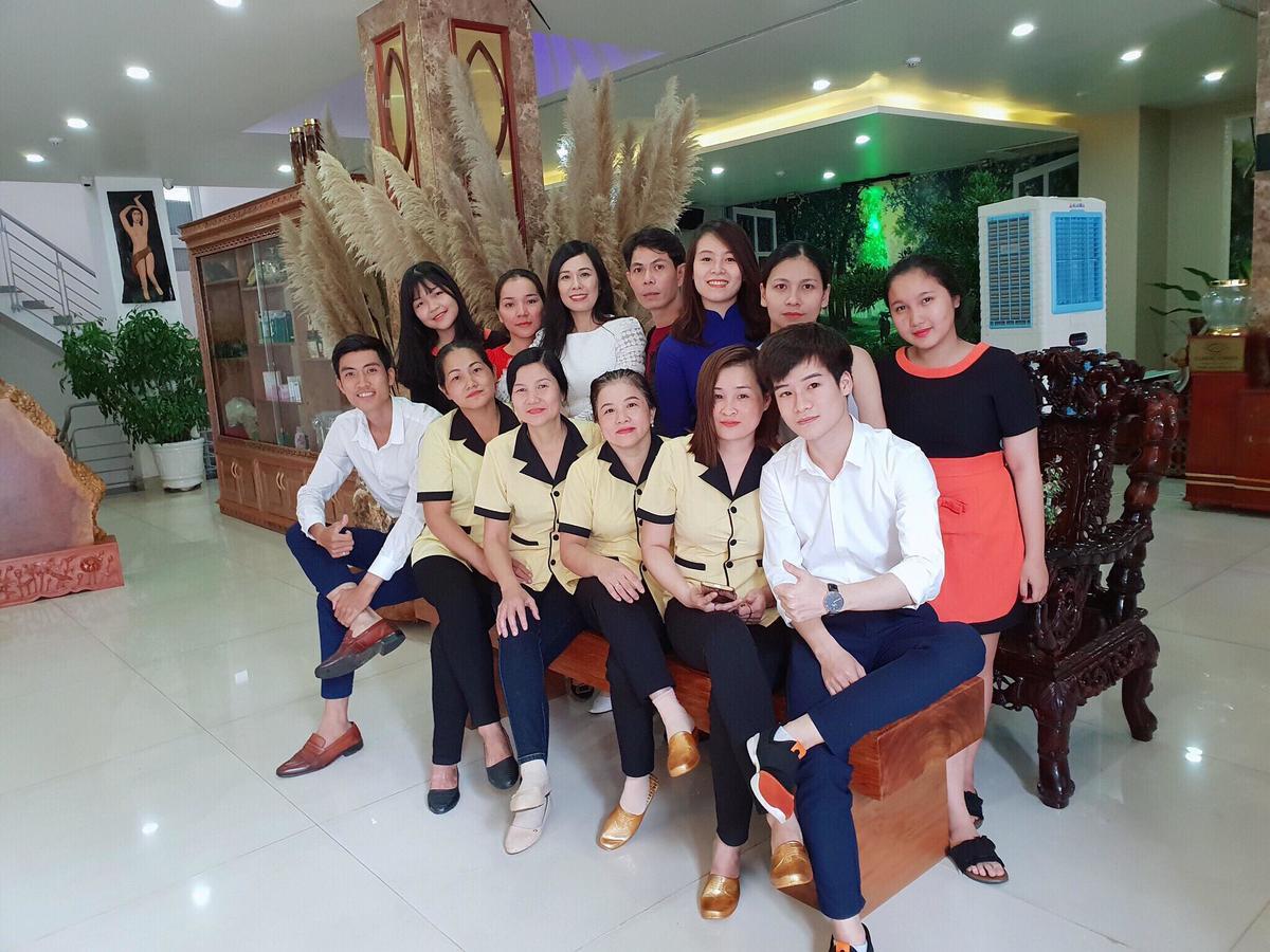 Hoang Ngoc Hotel Pleiku Esterno foto
